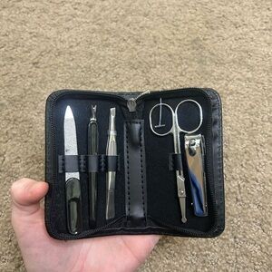 Portable Manicure And Pedicure Grooming Kit With Black Case-NWOT